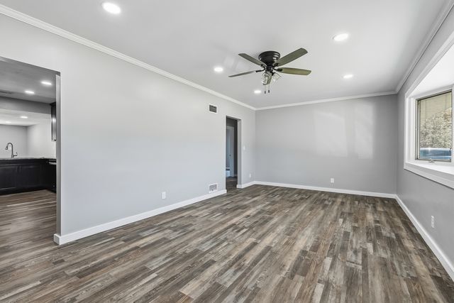 2908 26th Street, Moline, IL 61265
