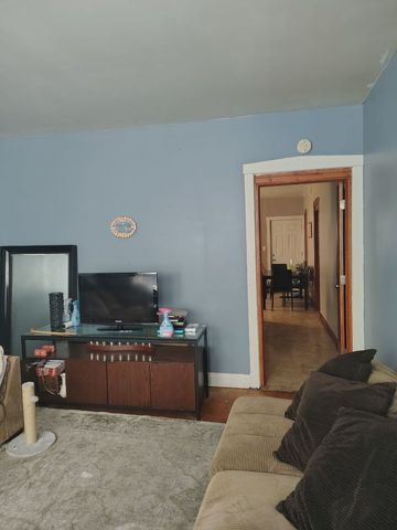 2426 N Long Avenue, Chicago, IL 60639