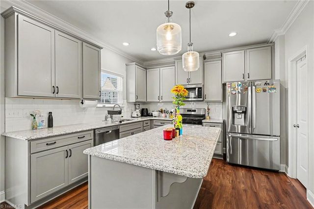 3208 Riley Ford Trail, High Point, NC 27265