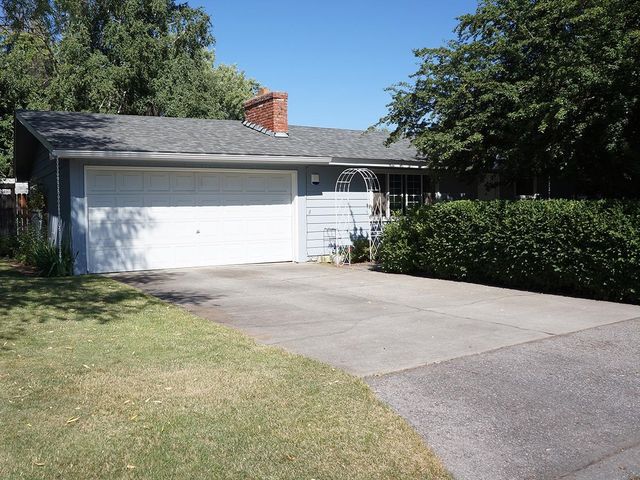 816 S Mamer Rd, Spokane Valley, WA 99216