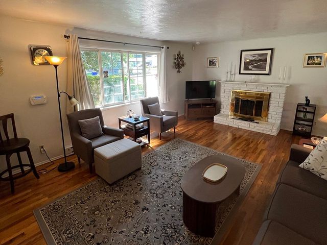 816 S Mamer Rd, Spokane Valley, WA 99216