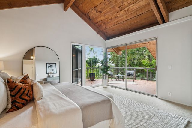 2835 Morley Dr, Oakland, CA 94611