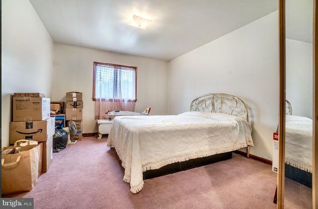 344 HALLMAN MILL RD, Phoenixville, PA 19460