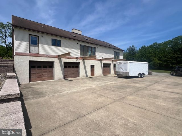 344 HALLMAN MILL RD, Phoenixville, PA 19460