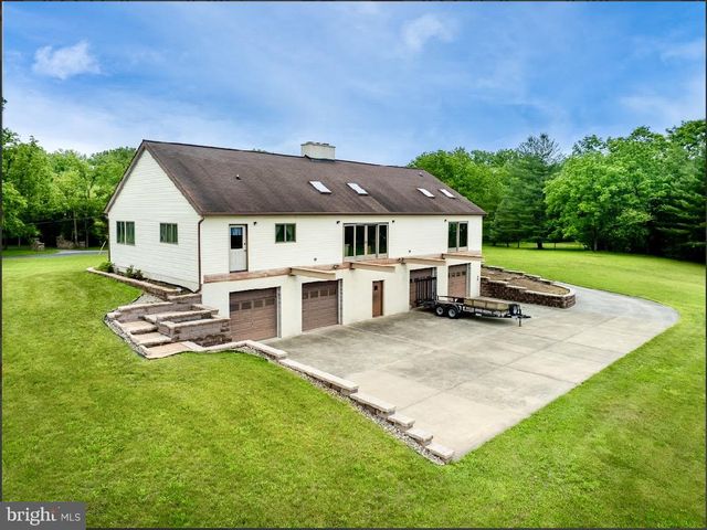 344 HALLMAN MILL RD, Phoenixville, PA 19460