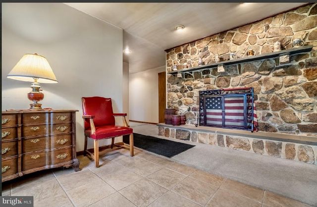344 HALLMAN MILL RD, Phoenixville, PA 19460