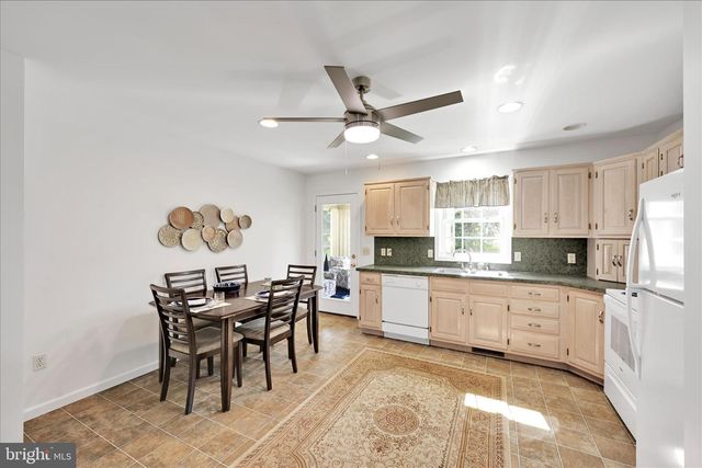 323 HILL ST, Mount Joy, PA 17552