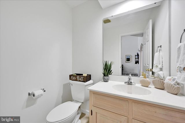 323 HILL ST, Mount Joy, PA 17552