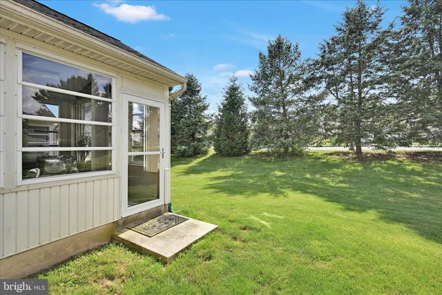 323 HILL ST, Mount Joy, PA 17552