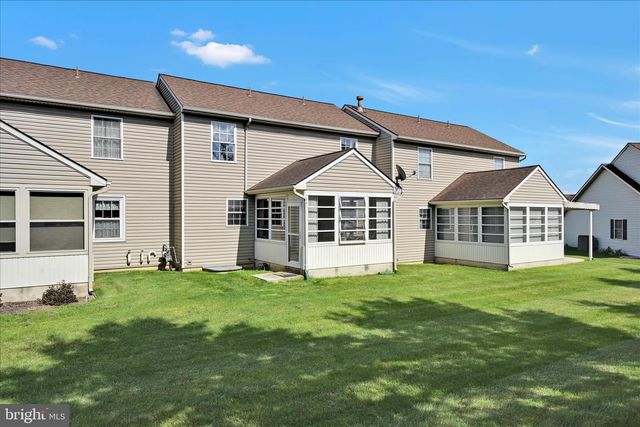 323 HILL ST, Mount Joy, PA 17552