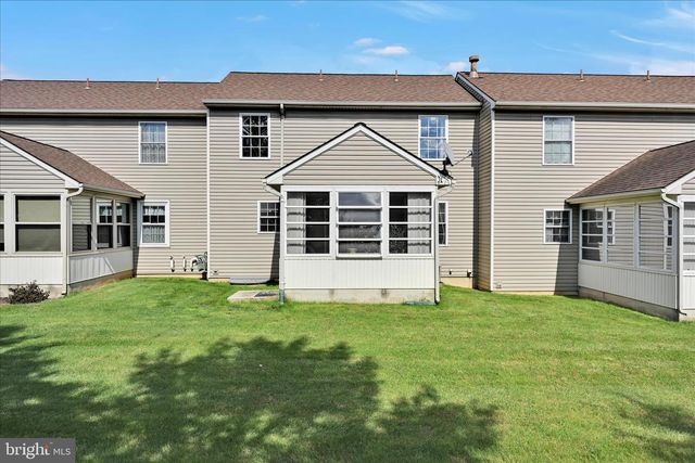 323 HILL ST, Mount Joy, PA 17552