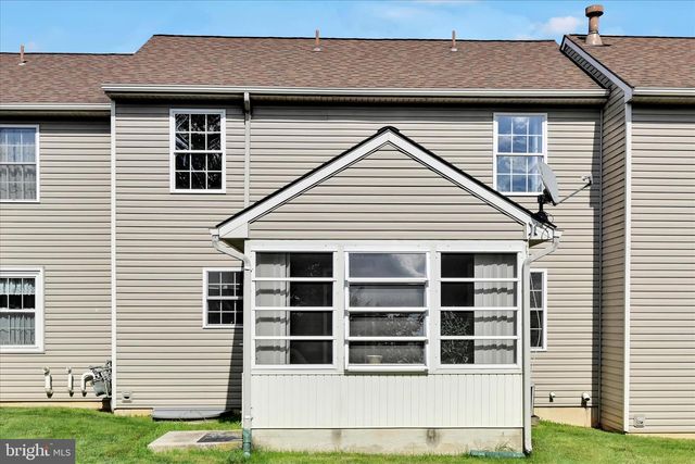 323 HILL ST, Mount Joy, PA 17552