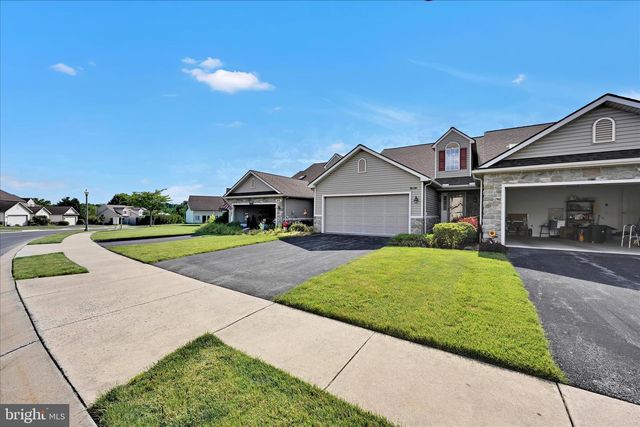 323 HILL ST, Mount Joy, PA 17552