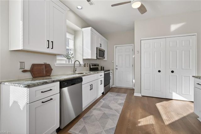 2428 Darden DR, Virginia Beach, VA 23456