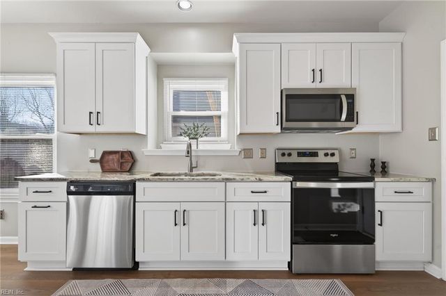 2428 Darden DR, Virginia Beach, VA 23456