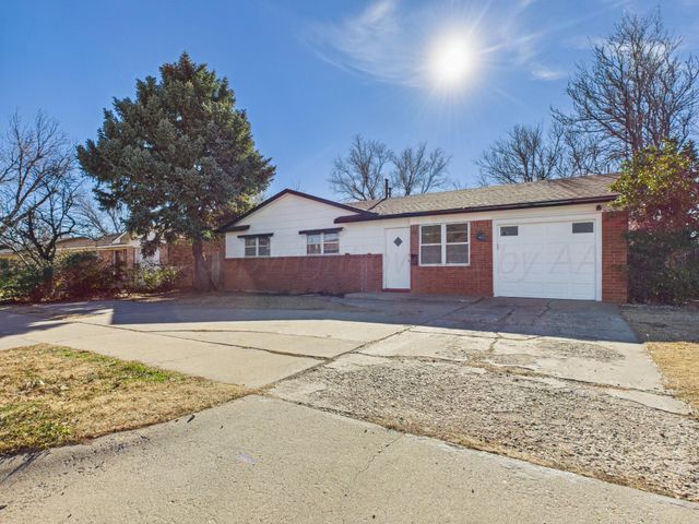 1002 NE 4TH Street, Dumas, TX 79029