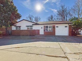 1002 NE 4TH Street, Dumas, TX 79029