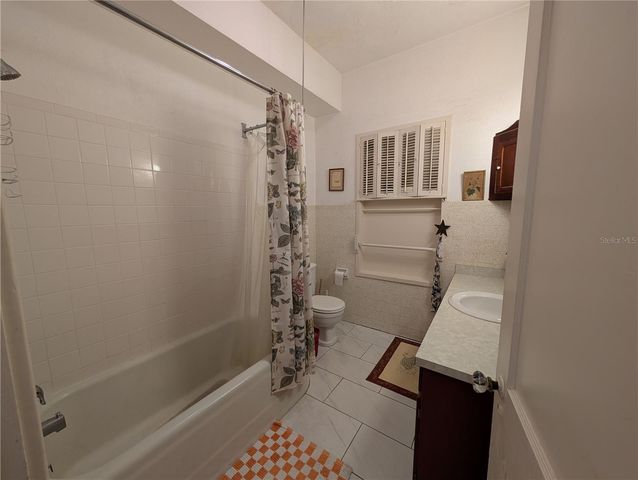 1701 SIESTA DRIVE, Sarasota, FL 34239