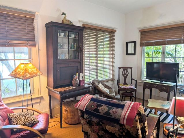 1701 SIESTA DRIVE, Sarasota, FL 34239