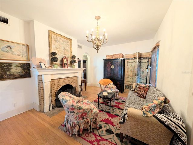 1701 SIESTA DRIVE, Sarasota, FL 34239