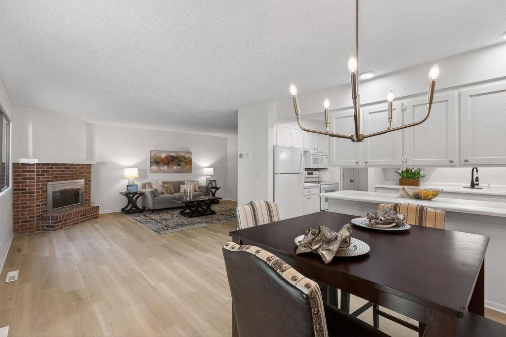 14302 Fairway Drive, Eden Prairie, MN 55344