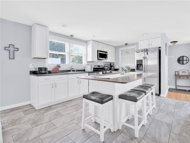 59 N Williams Street, Johnston, RI 02919