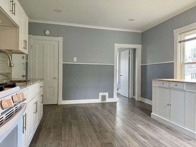 15 Church Avenue 4, Woburn, MA 01801