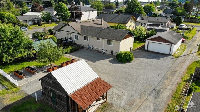 260 Lincoln Avenue E, Tenino, WA 98589