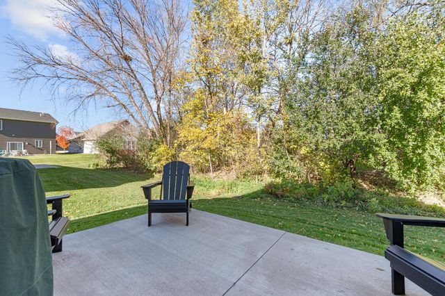 1017 109th Court NE, Blaine, MN 55434