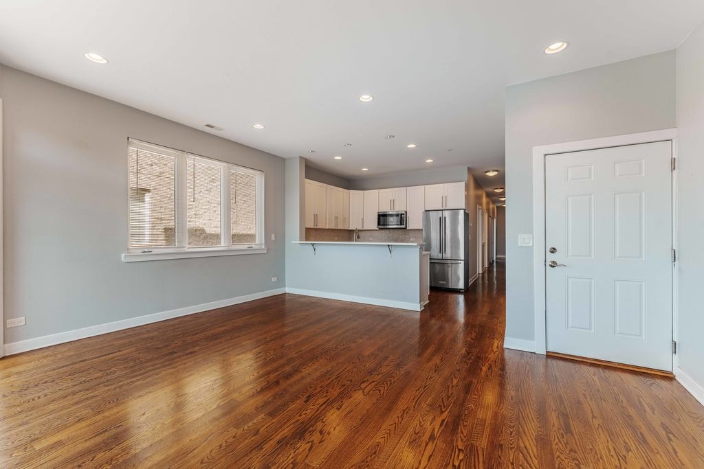 7930 W Grand Avenue 3W, Elmwood Park, IL 60707 — photo 3