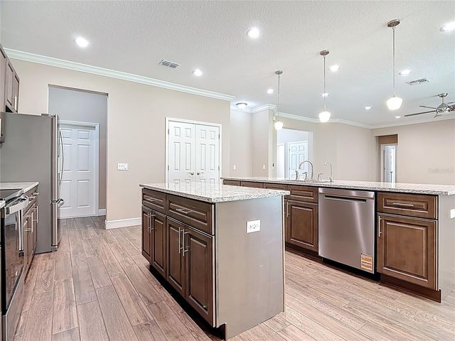 19041 MARDI GRAS STREET, Orlando, FL 32833