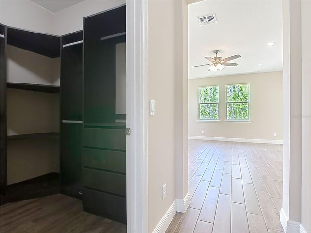 19041 MARDI GRAS STREET, Orlando, FL 32833