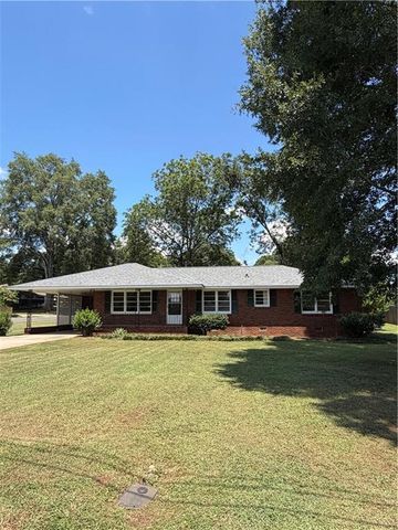 41 Larkwood Circle, Cartersville, GA 30120