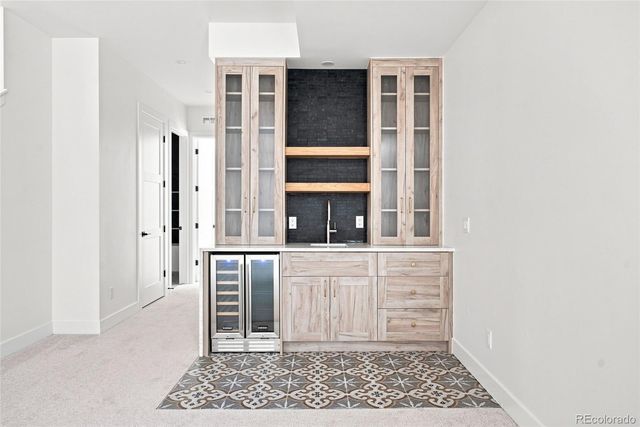 2436 W 36TH Avenue, Denver, CO 80211