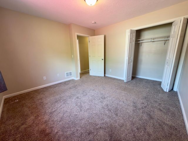 243 Winifred Street E, Saint Paul, MN 55107
