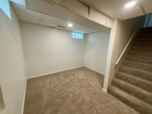 243 Winifred Street E, Saint Paul, MN 55107