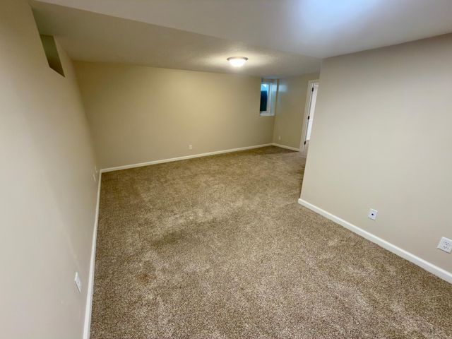 243 Winifred Street E, Saint Paul, MN 55107