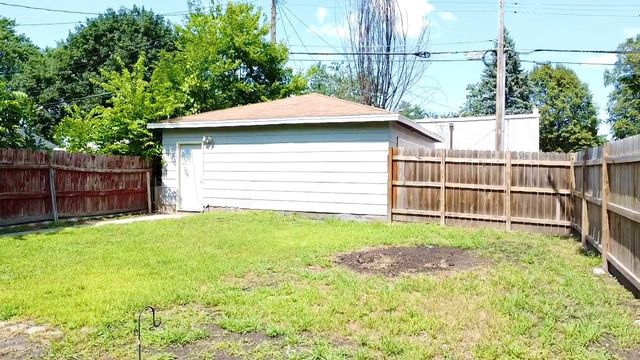 243 Winifred Street E, Saint Paul, MN 55107