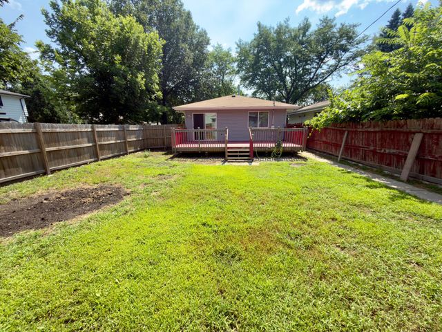 243 Winifred Street E, Saint Paul, MN 55107