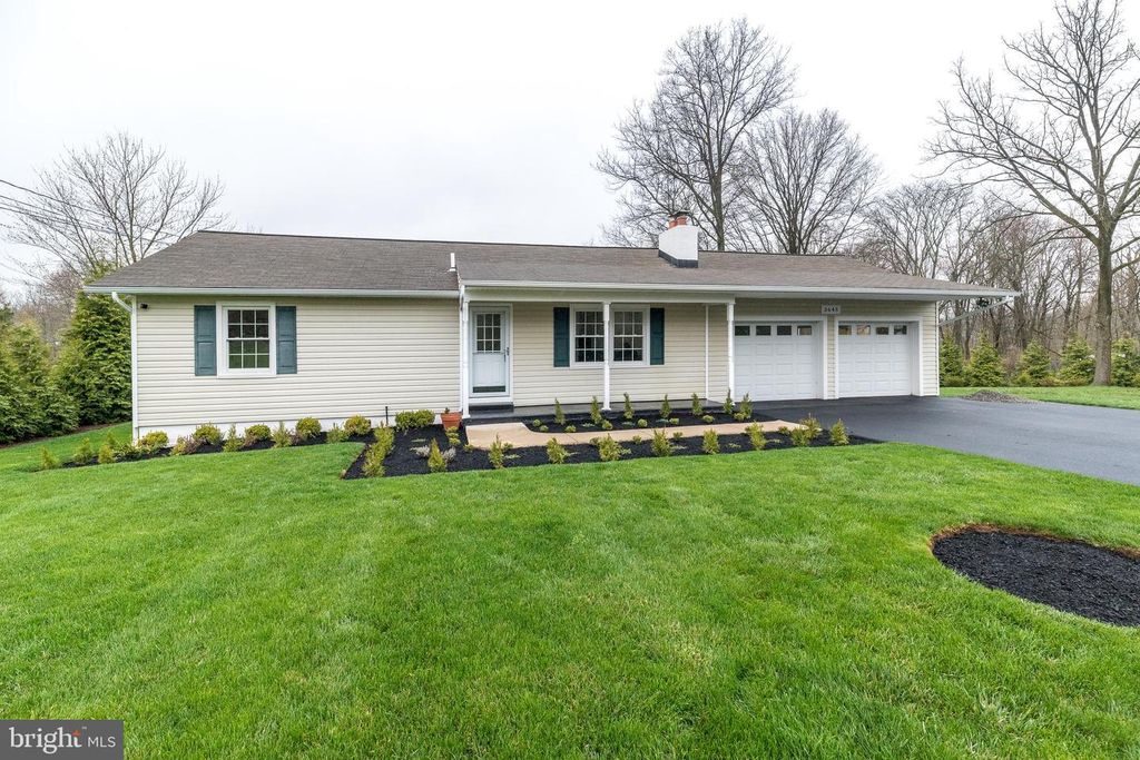 3645 APPLEBUTTER RD, Fountainville, PA 18923