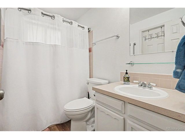 3046 S Alton Ct, Denver, CO 80231