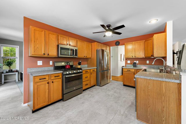 1206 Canal Avenue, Manahawkin, NJ 08050