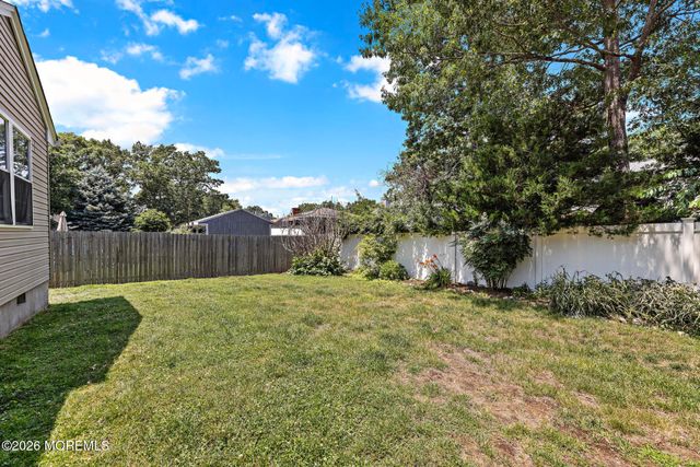 1206 Canal Avenue, Manahawkin, NJ 08050