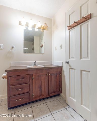 2164 Southville Pike, Shelbyville, KY 40065