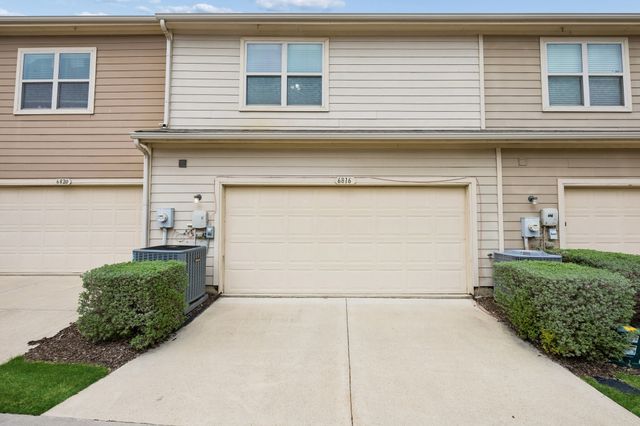 6816 Carrington Lane, Fort Worth, TX 76137