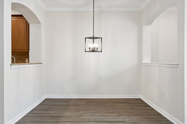 6816 Carrington Lane, Fort Worth, TX 76137