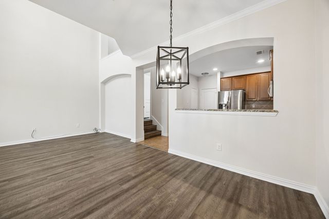 6816 Carrington Lane, Fort Worth, TX 76137