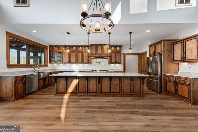 120 Cohutta Ranch Road, Blue Ridge, GA 30513