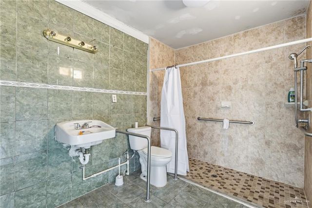 7005 S La Mora Street, Pharr, TX 78577