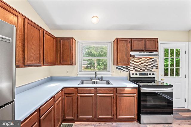 6 KENNEDY CV, Ruther Glen, VA 22546